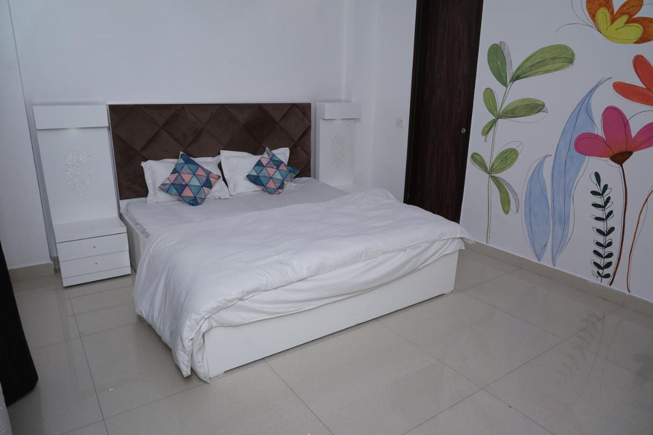 Own Stay New Delhi Luaran gambar