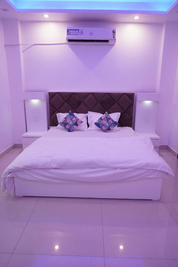 Own Stay New Delhi Luaran gambar
